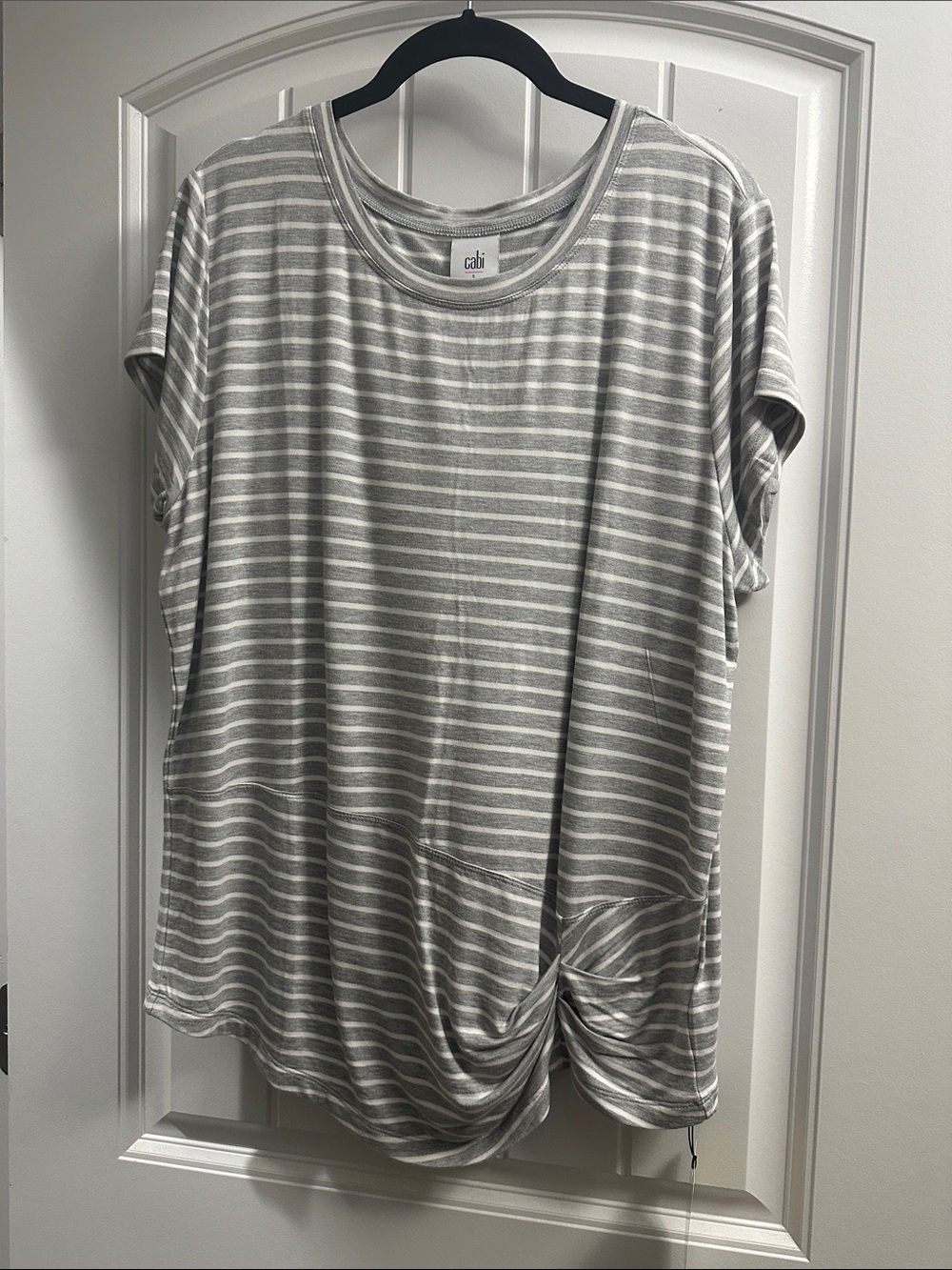 Cabi 6130 Meetup Tee - Gray & White Striped Short Sleeve Twist-Hem Tee- L- NWT
